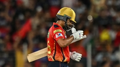 Shreyas Iyer failed to make an impact on the big night and was dismissed for just 1 by Romario Shepherd. (AFP)