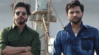Shah Rukh Khan and Zeeshan Ayyub in a still from Raees in 2017. Shah Rukh Khan and Zeeshan Ayyub in a still from Raees in 2017.