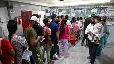 People standing in line to get their reports after Covid-19 test at a district hospital in UP's Noida (Sunil Ghosh/Hindustan Times ) People standing in line to get their reports after Covid-19 test at a district hospital in UP's Noida (Sunil Ghosh/Hindustan Times )