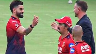 Virat Kohli reunited with AB de Villiers before IPL 2025 final Virat Kohli reunited with AB de Villiers before IPL 2025 final
