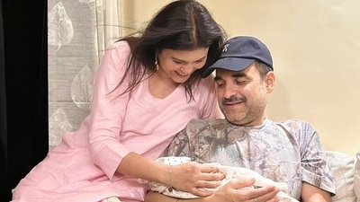 Pankaj Tripathi and his wife Mridula with Paritosh Tripathi's daughter. Pankaj Tripathi and his wife Mridula with Paritosh Tripathi's daughter.