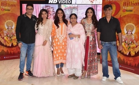 The Kumar family, including Bhushan, Kishan, Khushali, Tulsi, and Divya, is collectively worth ₹10,000 crore. The Kumar family, including Bhushan, Kishan, Khushali, Tulsi, and Divya, is collectively worth ₹10,000 crore.