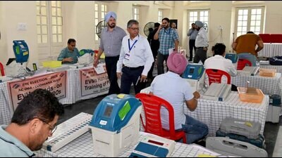 General observer and others senior ECI officials supervising training sessions in Ludhiana on Wednesday. (HT Photo)