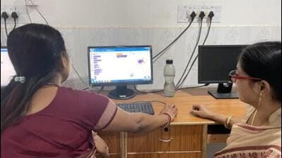 Online training system for teachers across the state experienced technical failure on its first day, causing confusion among over 40,000 teachers. (HT FILE) Online training system for teachers across the state experienced technical failure on its first day, causing confusion among over 40,000 teachers. (HT FILE)