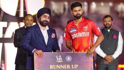 Shreyas Iyer receives the runner up cheque after Punjab Kings fell short in the IPL 2025 final vs RCB. (PTI) Shreyas Iyer receives the runner up cheque after Punjab Kings fell short in the IPL 2025 final vs RCB. (PTI)