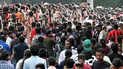 Fans gather to greet the players of Royal Challengers Bengaluru (RCB) after their victory in Indian Premier League (IPL) final outside M.Chinnaswamy Stadium in Bengaluru (AFP) Fans gather to greet the players of Royal Challengers Bengaluru (RCB) after their victory in Indian Premier League (IPL) final outside M.Chinnaswamy Stadium in Bengaluru (AFP)