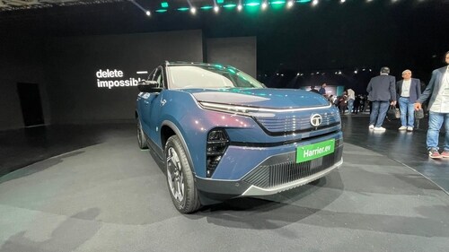 The Harrier EV is offered in two battery pack options. The Harrier EV is offered in two battery pack options.
