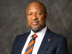 Charles Lee Isbell Jr. has been appointed the 11th chancellor of the University of Illinois Urbana-Champaign and will also serve as vice president of the University of Illinois System. Charles Lee Isbell Jr. has been appointed the 11th chancellor of the University of Illinois Urbana-Champaign and will also serve as vice president of the University of Illinois System.