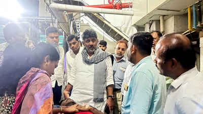 Karnataka Deputy Chief Minister DK Shivakumar meets the injured in the stampede at M Chinnaswamy Stadium, (X/@DKShivakumar) Karnataka Deputy Chief Minister DK Shivakumar meets the injured in the stampede at M Chinnaswamy Stadium, (X/@DKShivakumar)