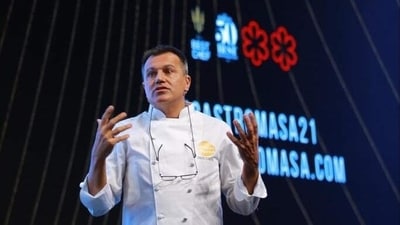 Oriol went to Indian Accent, Bukhara - ITC Maurya, Inja, and Dhilli— and found them unique in their own way.
Photo Credit: Culinary Culture Oriol went to Indian Accent, Bukhara - ITC Maurya, Inja, and Dhilli— and found them unique in their own way.
Photo Credit: Culinary Culture