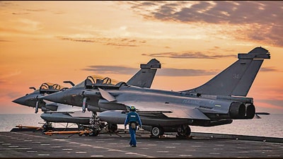India has signed a ₹63K-cr deal with France to buy 26 Rafale M aircraft for the deal. (French Navy) India has signed a ₹63K-cr deal with France to buy 26 Rafale M aircraft for the deal. (French Navy)