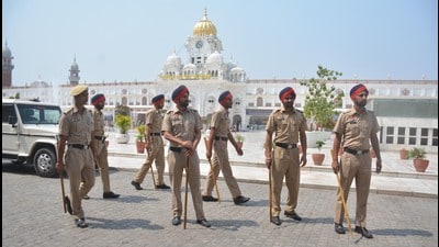 Punjab Police personnel stand guard ahead of the 41st Operation Bluestar anniversary outside the Golden Temple in Amritsar on Thursday. (Sameer Sehgal/HT) Punjab Police personnel stand guard ahead of the 41st Operation Bluestar anniversary outside the Golden Temple in Amritsar on Thursday. (Sameer Sehgal/HT)