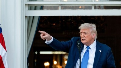 The comments were a remarkable detour from Trump's often-stated appeals to stop the violence in Ukraine (File/Bloomberg) The comments were a remarkable detour from Trump's often-stated appeals to stop the violence in Ukraine (File/Bloomberg)