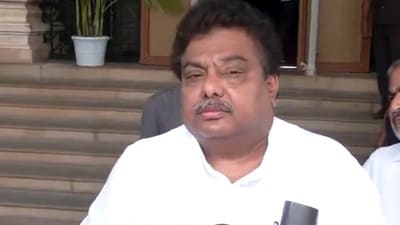 Karnataka minister MB Patil clarified that those inside the stadium were unaware of the unfolding tragedy outside. Karnataka minister MB Patil clarified that those inside the stadium were unaware of the unfolding tragedy outside.