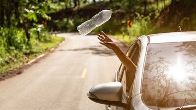 Plastic crisis (Shutterstock) Plastic crisis (Shutterstock)