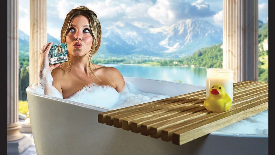 Obsessed fans are lining up to buy Sydney Sweeney’s bathwater soap. (INSTAGRAM/@SYDNEY_SWEENEY)