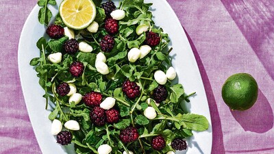 Mulberry Arugula Salad by Chef Bidyut Saha (Photo: AdobeStock)