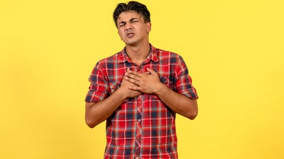 With rising heart attack rates among young adults, Dr. Priya warns that smoking significantly increases risks. (Freepik) With rising heart attack rates among young adults, Dr. Priya warns that smoking significantly increases risks. (Freepik)