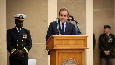 French Defense Minister Sébastien Lecornu delivered a heartfelt speech at the American Cemetery in Colleville-sur-Mer on June 6, 2025, commemorating the 81st anniversary of the D-Day landings. (AP Photo/Thomas Padilla) (AP) French Defense Minister Sébastien Lecornu delivered a heartfelt speech at the American Cemetery in Colleville-sur-Mer on June 6, 2025, commemorating the 81st anniversary of the D-Day landings. (AP Photo/Thomas Padilla) (AP)