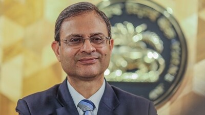 Sanjay Malhotra, the governor of the Reserve Bank of India (RBI), will announce the monetary policy on Friday. (Bloomberg File) Sanjay Malhotra, the governor of the Reserve Bank of India (RBI), will announce the monetary policy on Friday. (Bloomberg File)