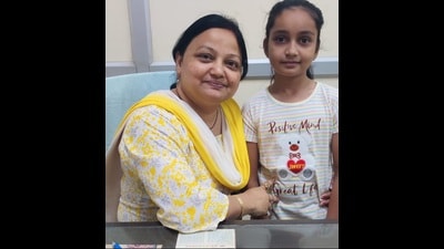 Zeenat with Dr. Shagun Singh (Sourced) Zeenat with Dr. Shagun Singh (Sourced)