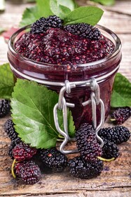 Mulberry Jam (Photo: AdobeStock)