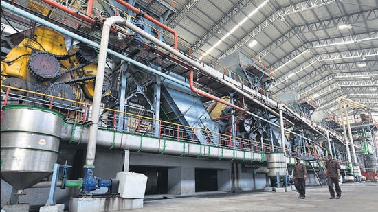 Loans taken by sugar factories were not utilised for purposed mentioned in the applications, said the cooperation minister. (HT PHOTO)