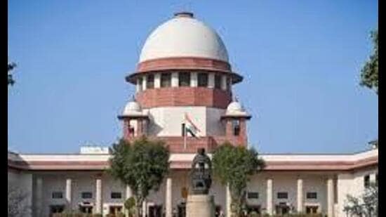 The Supreme Court has stayed trial proceedings against former Haryana IAS officer Rajeev Arora in the Manesar land deal. (HT File)