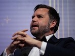 JD Vance described the conflict between Elon Musk and Donald Trump as a significant error, expressing hope for reconciliation.  Kayla Bartkowski/Getty Images/AFP (Photo by Kayla Bartkowski / GETTY IMAGES NORTH AMERICA / Getty Images via AFP)