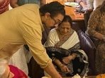 Aamir Khan's mother Zeenat Hussain's will turn 91 on June 13. Aamir Khan's mother Zeenat Hussain's will turn 91 on June 13.