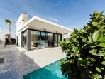 Once considered an exclusive luxury, villas in Bengaluru are now drawing strong interest from high-end tenants, with demand driven by HNIs and NRIs. (Photo for representational purposes only)