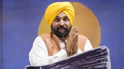 Punjab chief minister and AAP leader Bhagwant Mann addresses a rally in support of party candidate Sanjeev Arora ahead of the upcoming Ludhiana West assembly constituency bypoll, on Saturday. (@BhagwantMann) Punjab chief minister and AAP leader Bhagwant Mann addresses a rally in support of party candidate Sanjeev Arora ahead of the upcoming Ludhiana West assembly constituency bypoll, on Saturday. (@BhagwantMann)