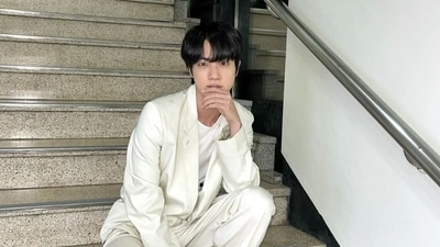 Jin purchased his first residence at Hannam The Hill in July 2018. Jin purchased his first residence at Hannam The Hill in July 2018.