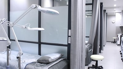 The girl disappeared from the hospital soon after with an unidentified man. (Representative) The girl disappeared from the hospital soon after with an unidentified man. (Representative)