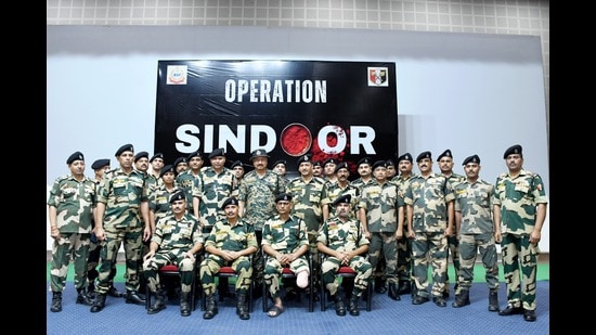 BSF Jammu Frontier, on Saturday, felicitated four BSF personnel, who were injured grievously while fighting the enemy valiantly during the Indo-Pak conflict. (HT Photo)