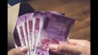 The job aspirants were in touch with some gang members who had promised them jobs in the army in return for ₹7 lakh (For representation) The job aspirants were in touch with some gang members who had promised them jobs in the army in return for ₹7 lakh (For representation)