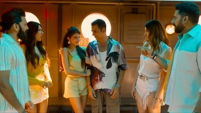 Housefull 5 has been released with two different endings in theatres. Housefull 5 has been released with two different endings in theatres.