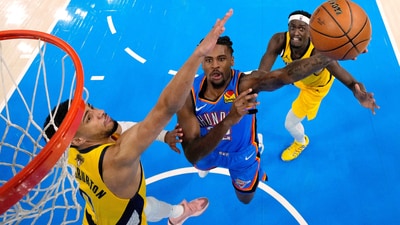 In Game 1, The Pacers were struggling, turning the ball over 20 times in the first half. By the fourth quarter, OKC was up by 15 points. (IMAGN IMAGES via Reuters Connect)