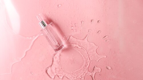 Retinol serum can slow down the ageing process, making you look youthful. (Adobe Stock) Retinol serum can slow down the ageing process, making you look youthful. (Adobe Stock)