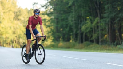 Explore the top-rated gear cycles under ₹10000 to stay fit. (Adobe Stock) Explore the top-rated gear cycles under ₹10000 to stay fit. (Adobe Stock)
