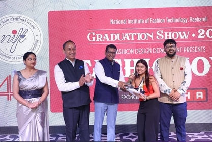 Nandan Singh Bora, AK Gupta, Yashika Arya and Praveen Srivastava Nandan Singh Bora, AK Gupta, Yashika Arya and Praveen Srivastava