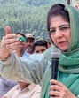 People’s Democratic Party president Mehbooba Mufti addresses local businessmen, taxi drivers, hoteliers, pony walas and civil society members, at Pahalgam in Anantnag on Tuesday. (ANI)