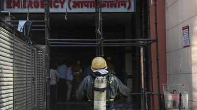 As the physiotherapy unit was away, thick smoke billowing out of the fire did not enter the hospital. There was no need to shift the patients, as the hospital was safe, the CFO said. (Sunil Ghosh/HT Photos) As the physiotherapy unit was away, thick smoke billowing out of the fire did not enter the hospital. There was no need to shift the patients, as the hospital was safe, the CFO said. (Sunil Ghosh/HT Photos)