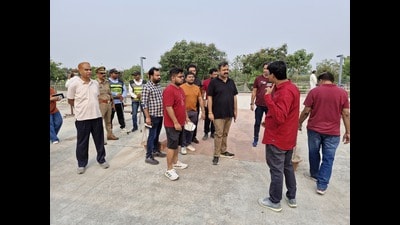 LDA officials inspect Janeshwar Mishra Park in Lucknow on Wednesday (Sourced)