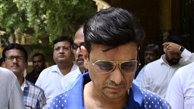 Mumbai, India - May 7, 2025:EOW Dept of Mumbai Police arrested 2 accused Ketan Kadam and Jay Joshi Mithi River Desilting case and produced at Esplanade Court, in Mumbai, India, on Wednesday, May 7, 2025. (Photo by Anshuman Poyrekar/ Hindustan Times) (Hindustan Times) Mumbai, India - May 7, 2025:EOW Dept of Mumbai Police arrested 2 accused Ketan Kadam and Jay Joshi Mithi River Desilting case and produced at Esplanade Court, in Mumbai, India, on Wednesday, May 7, 2025. (Photo by Anshuman Poyrekar/ Hindustan Times) (Hindustan Times)