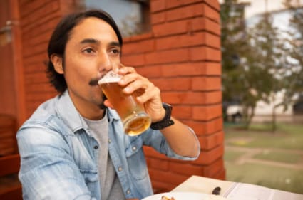 Alcohol consumption can significantly impact liver health. (Freepik) Alcohol consumption can significantly impact liver health. (Freepik)