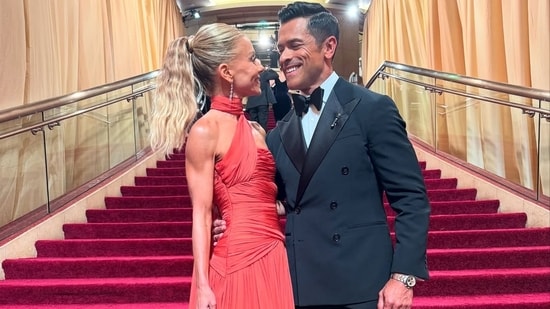 Kelly Ripa with Mark Consuelos at Oscars 2025. (Instagram/ Kelly Ripa)