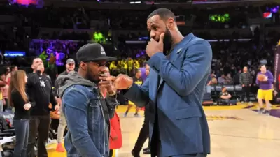 LeBron James in conversation with his agent Rich Paul at the sidelines of a Lakers game. (X) LeBron James in conversation with his agent Rich Paul at the sidelines of a Lakers game. (X)