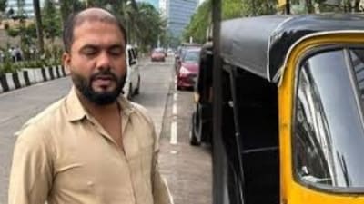 The autorickshaw driver, who had become an online sensation for claiming to earn between ₹5 to ₹8 lakh a month by safeguarding belongings of visa applicants for ₹1,000 per bag, was among those summoned by the BKC police. The autorickshaw driver, who had become an online sensation for claiming to earn between ₹5 to ₹8 lakh a month by safeguarding belongings of visa applicants for ₹1,000 per bag, was among those summoned by the BKC police.