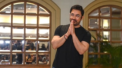 At the moment, Aamir is gearing up for the release of his upcoming film Sitaare Zameen Par. (AFP) At the moment, Aamir is gearing up for the release of his upcoming film Sitaare Zameen Par. (AFP)